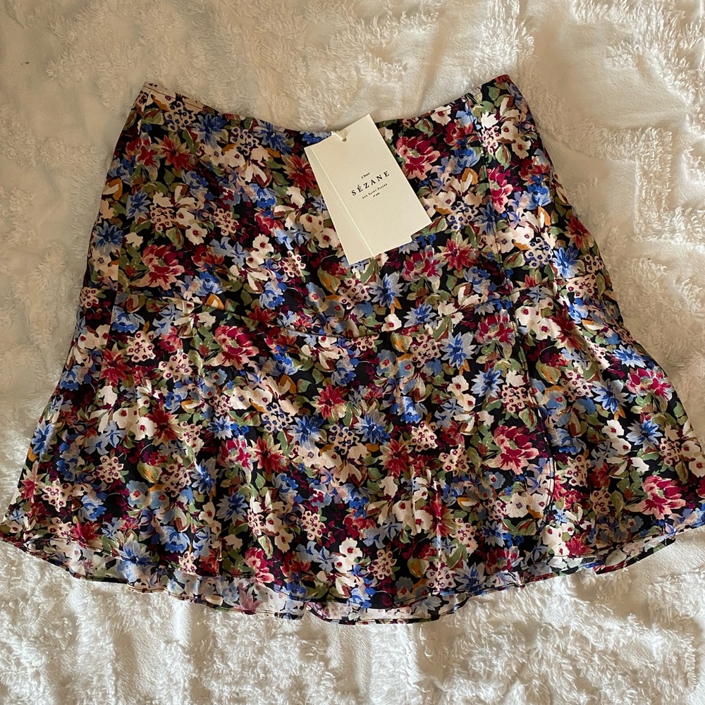 NWT Sézane Nour Skort in Fall is Blooming
